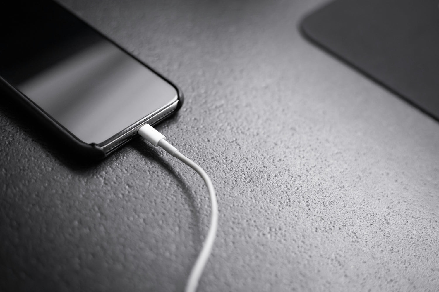 Chargers & Power Banks