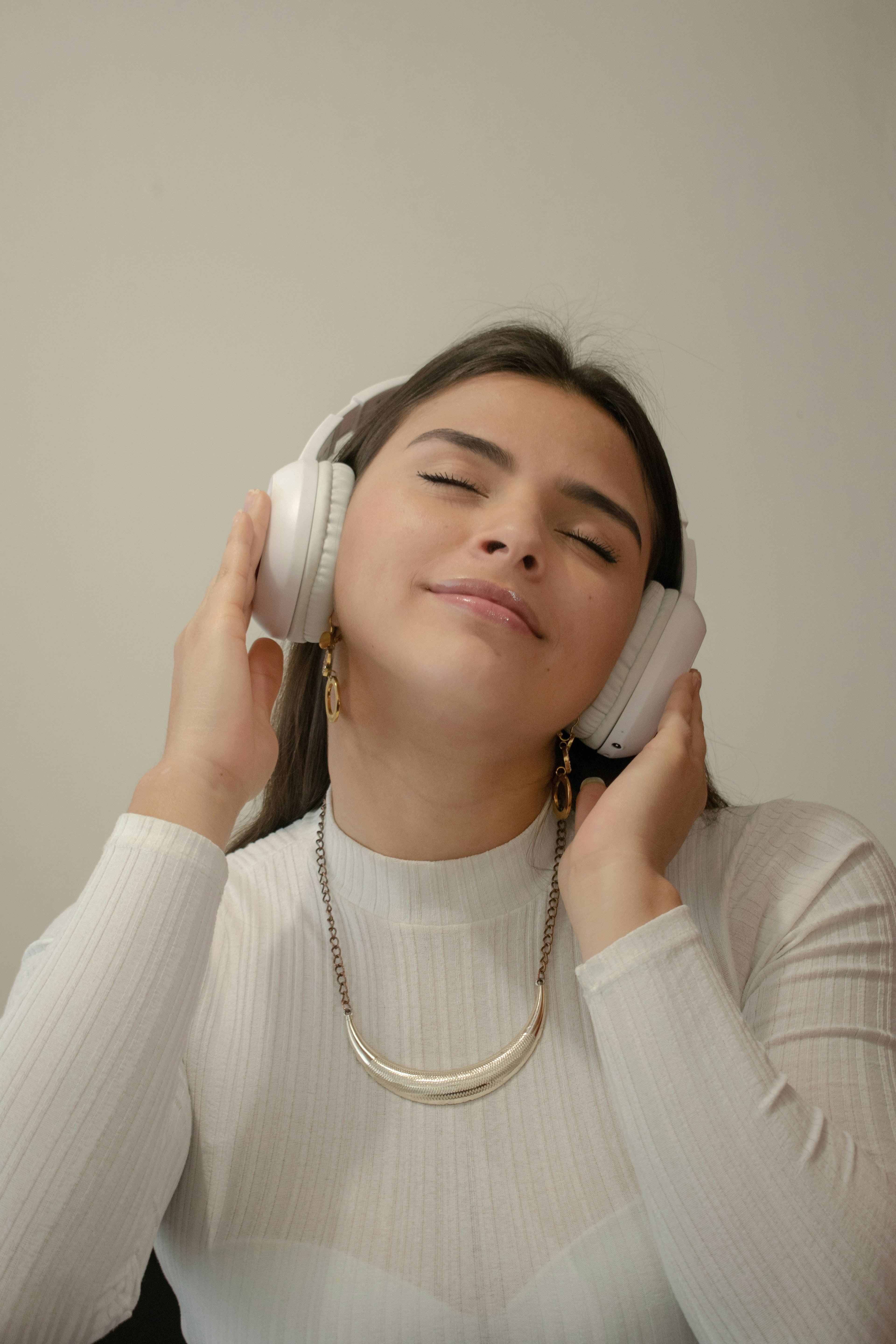 Headphones & Earbuds